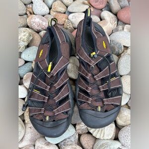 KEEN Men’s Newport Sandals Brown Leather Hiking Water Sport Outdoor Shoes 8.5